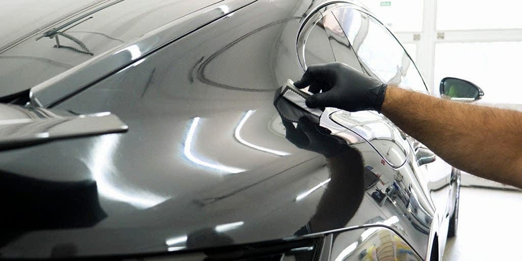 Плюсы нанесения жидкого стекла на кузова авто