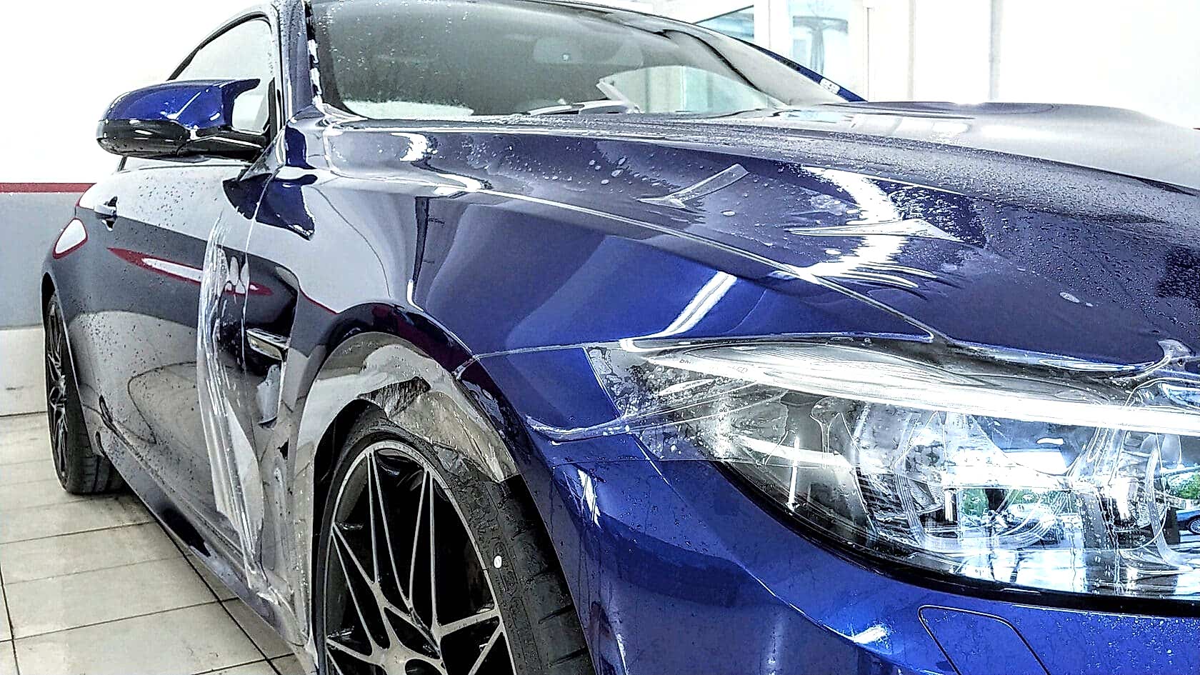 Оклейка автомобиля полиуретановой плёнкой в Костанае